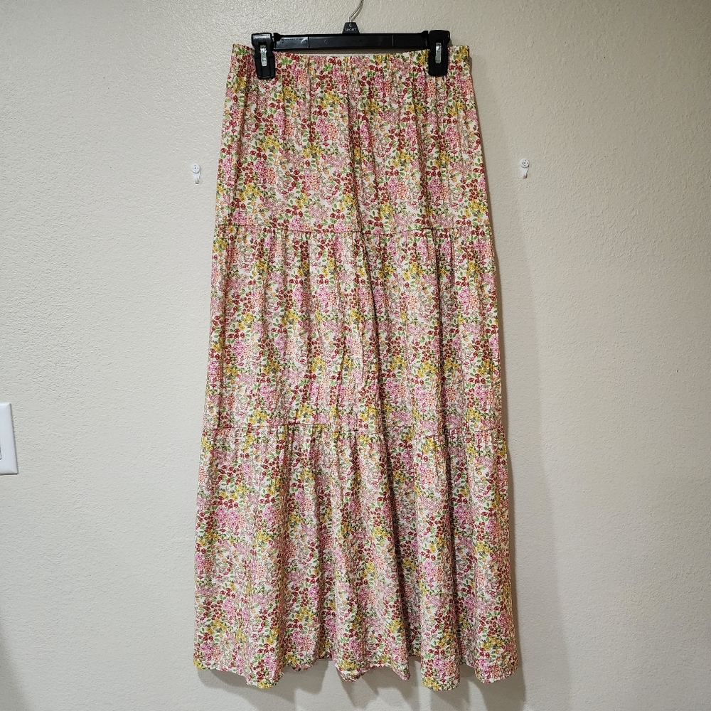 Carly Jean Maxi Skirt Tiered Ditsy Floral Garden Cottagecore Women's size XL